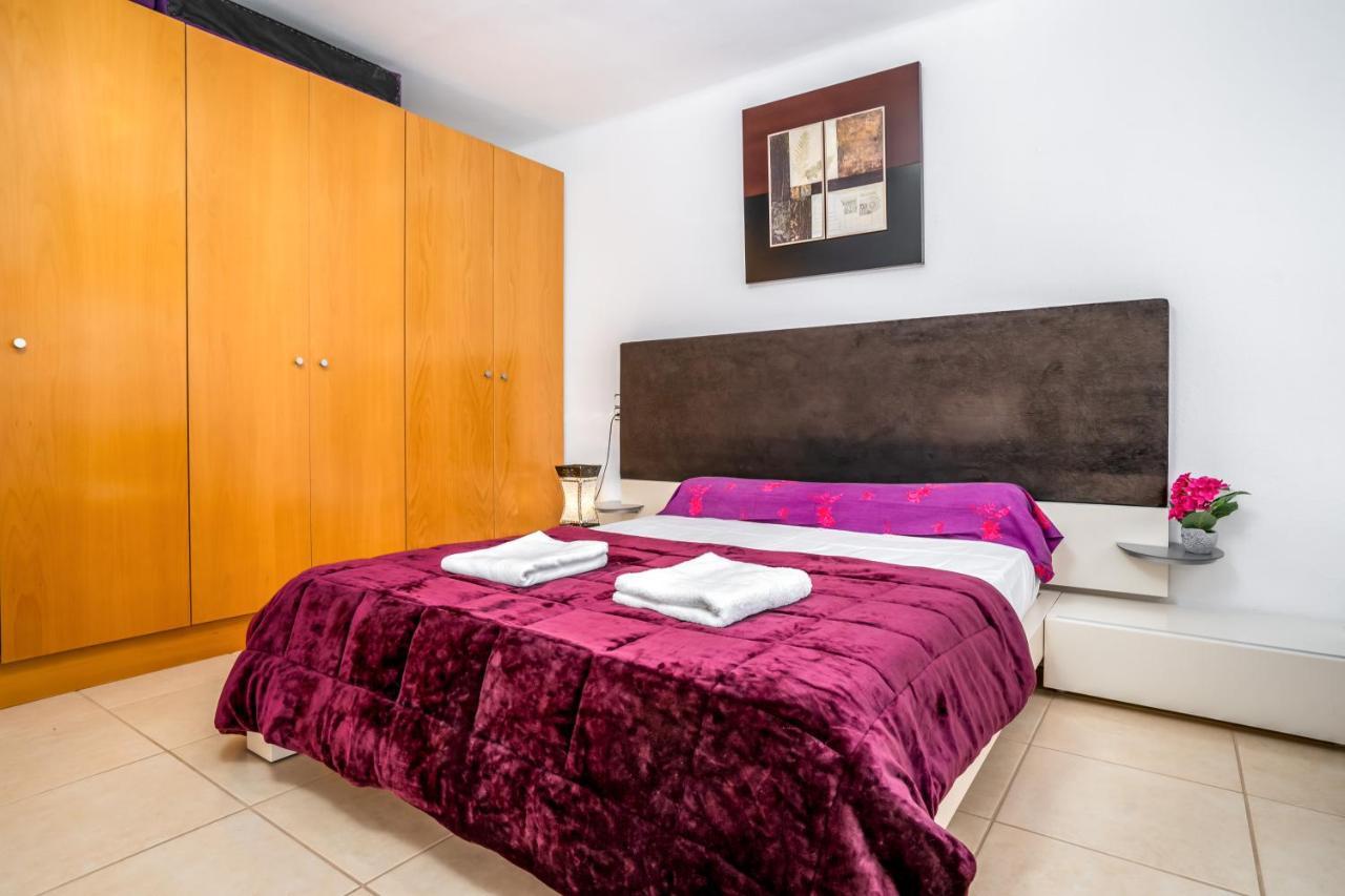 Apartamento Welcs Emp 018 Con Terraza Frente Al Mar Appartement Empuriabrava Buitenkant foto